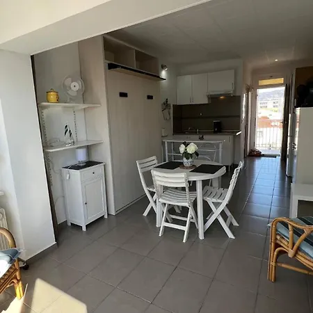 Estudio Moderno En Santa Margarita Av-23